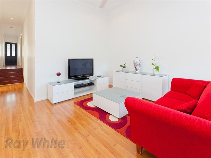 39 Emerald Crescent, Springfield QLD 4300