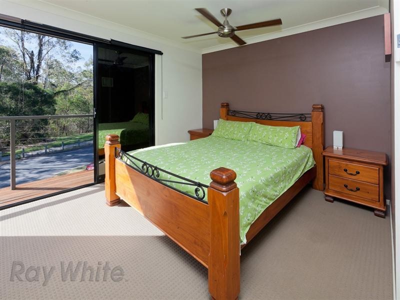 10 Karamea Avenue, Springfield QLD 4300