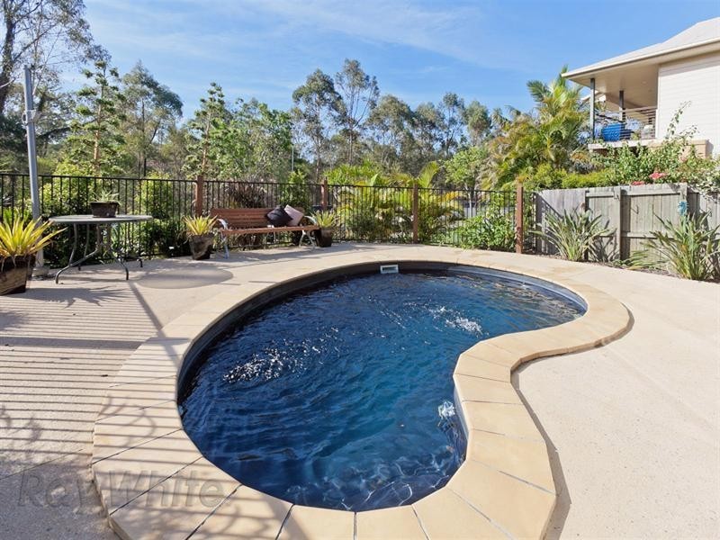 10 Karamea Avenue, Springfield QLD 4300