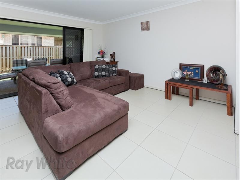 24 Dillon Avenue, Augustine Heights QLD 4300