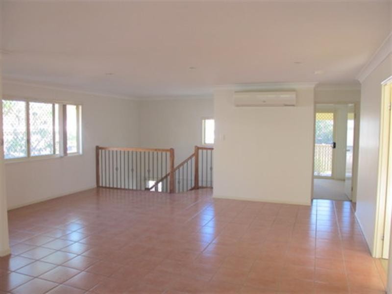 On Opossum Circuit, Springfield Lakes QLD 4300