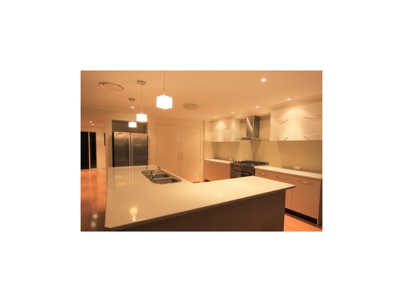 15 Ash Avenue, Springfield Lakes QLD 4300