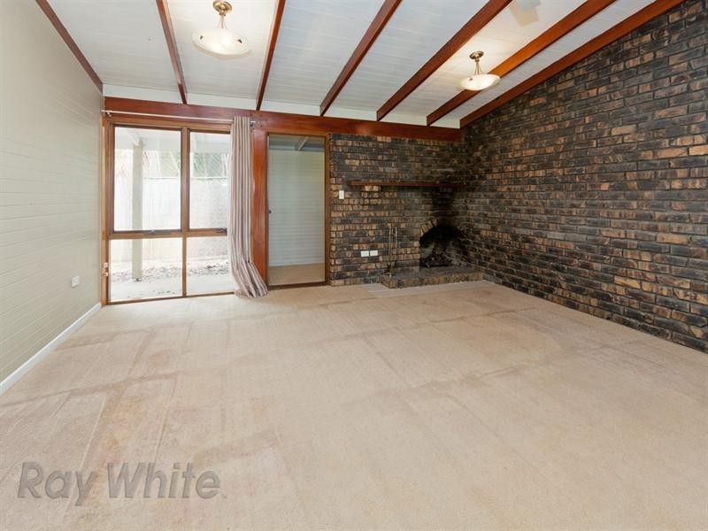 7 Stanley Court, Camira QLD 4300