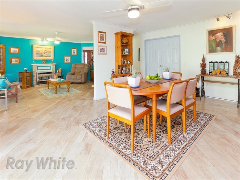 32 Dale Road, Camira QLD 4300