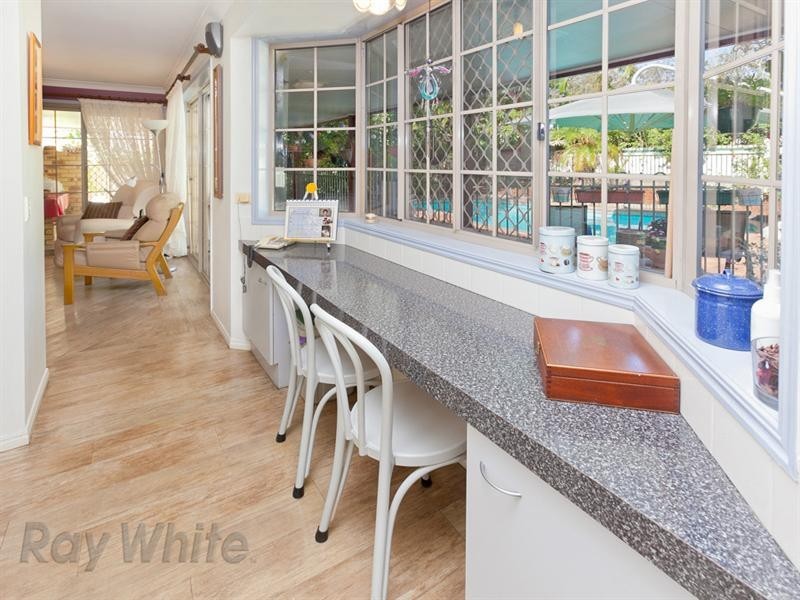 32 Dale Road, Camira QLD 4300