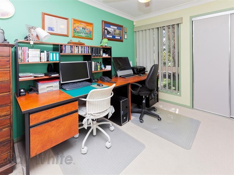 32 Dale Road, Camira QLD 4300