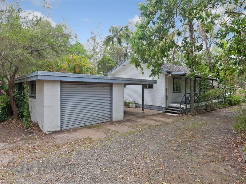 36 Addison Road, Camira QLD 4300
