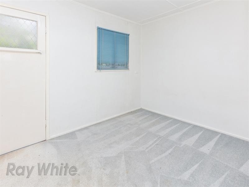 36 Addison Road, Camira QLD 4300