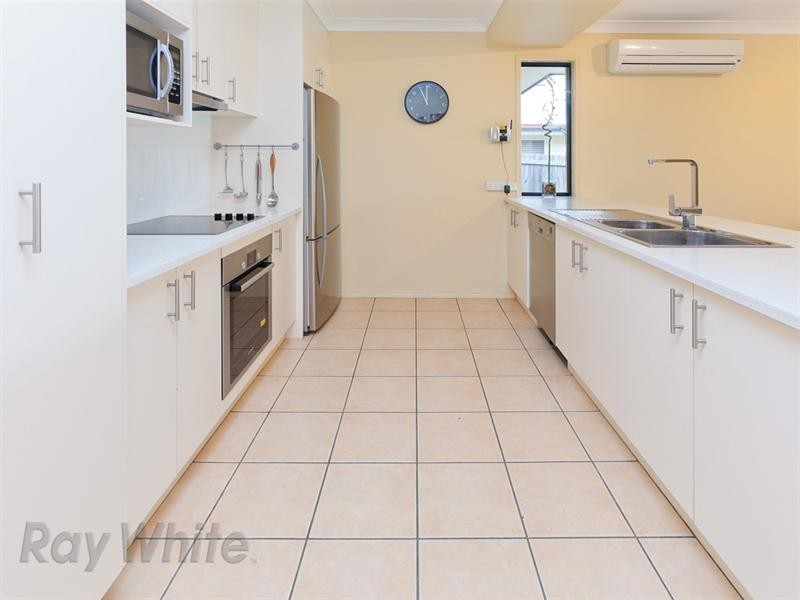 9 Potomac Court, Springfield QLD 4300