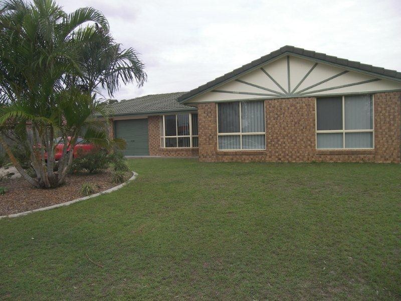 32 Highpeak Crescent, Springfield QLD 4300