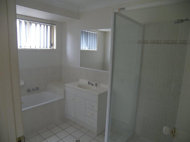 32 Highpeak Crescent, Springfield QLD 4300