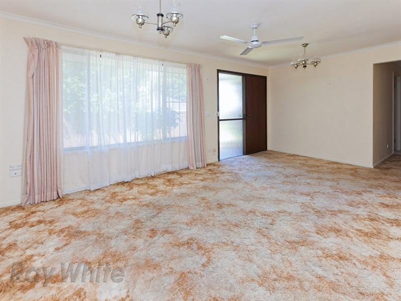 9 Acacia Place, Camira QLD 4300