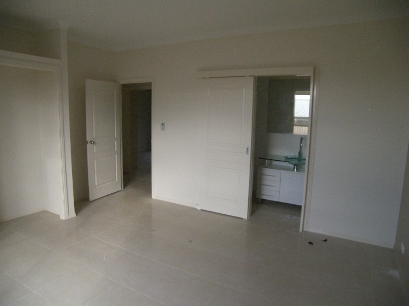 Springfield Lakes QLD 4300