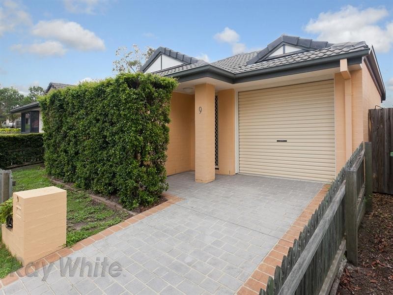 9 Alfred Place, Springfield Lakes QLD 4300