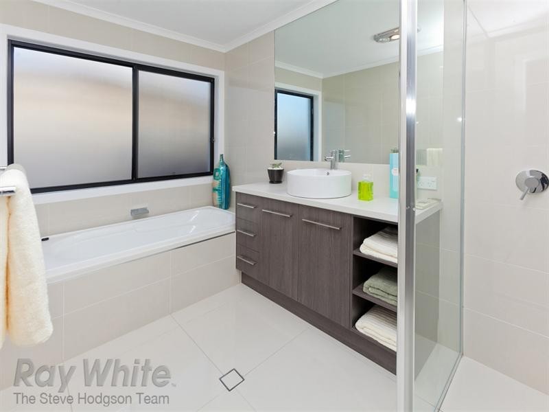 45 Riverine Drive, Springfield Lakes QLD 4300