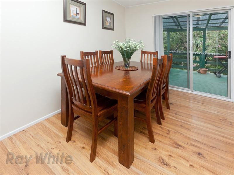 2 Woodlands Avenue, Camira QLD 4300