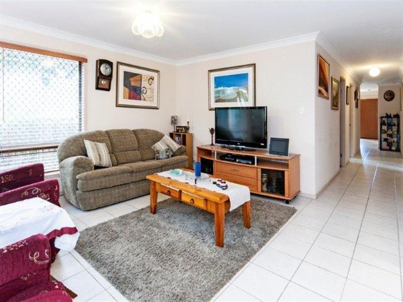 29 Lloyd Bird Crescent, Springfield Lakes QLD 4300