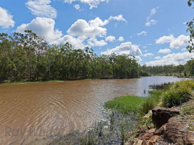 17 Lakeview Place, Springfield Lakes QLD 4300