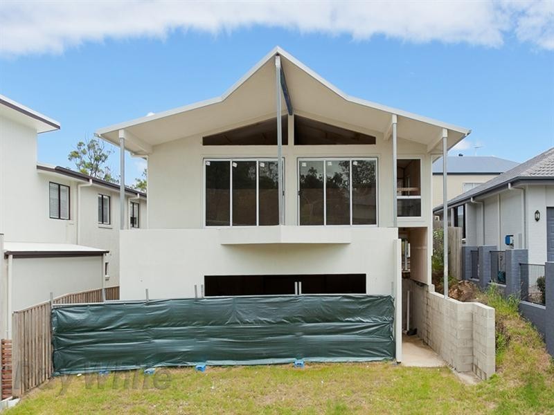 43 Parkview Drive, Springfield Lakes QLD 4300