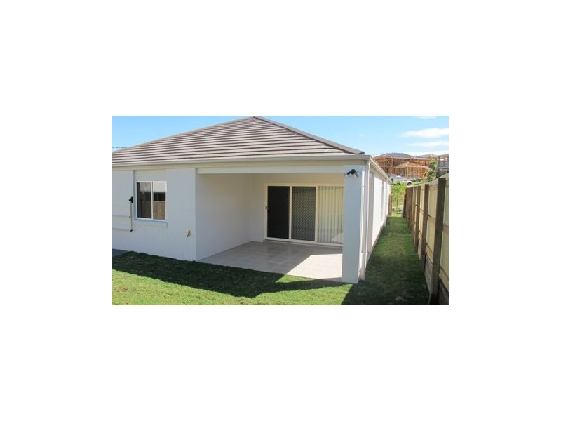 15 Laguna Crescent, Springfield Lakes QLD 4300