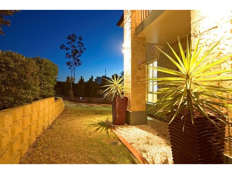 9 Apollo Place, Springfield Lakes QLD 4300