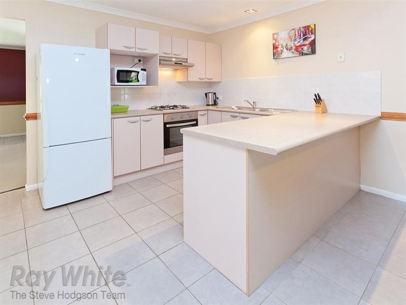 43 Maple Avenue, Camira QLD 4300