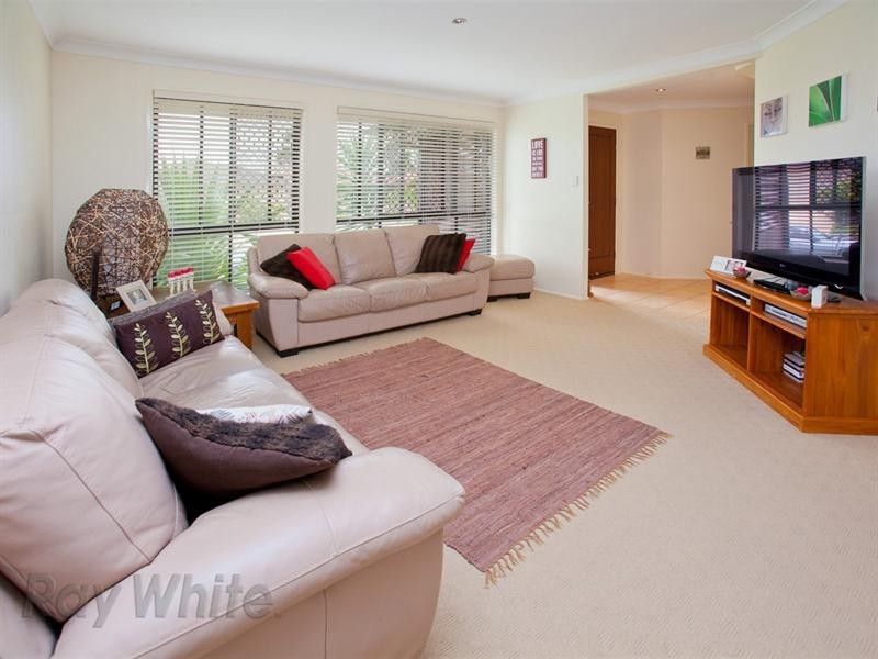 106 Lakeside Avenue, Springfield Lakes QLD 4300