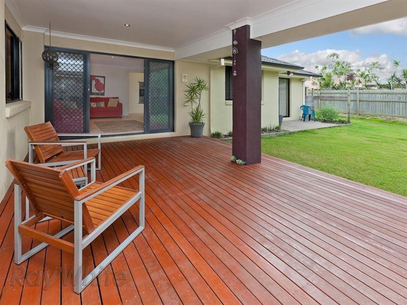 106 Lakeside Avenue, Springfield Lakes QLD 4300