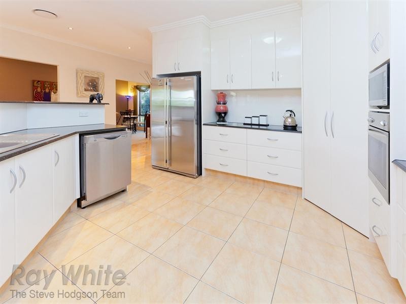 18 Venison Crescent, Springfield Lakes QLD 4300