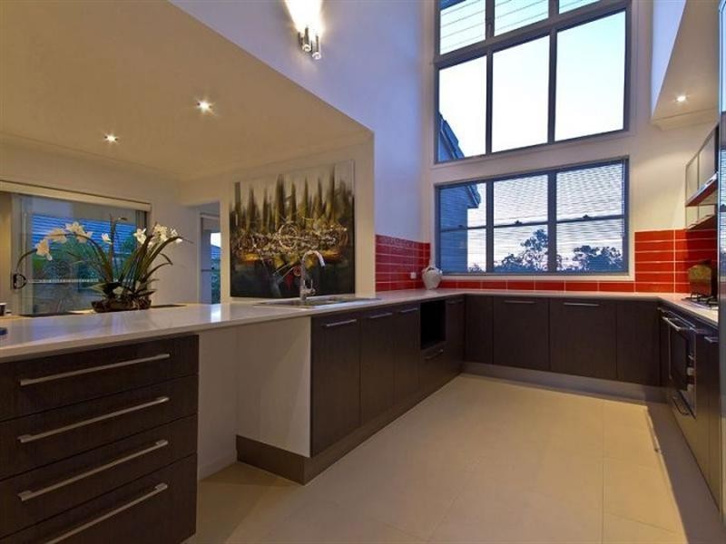 8 Jarrah Place, Springfield Lakes QLD 4300