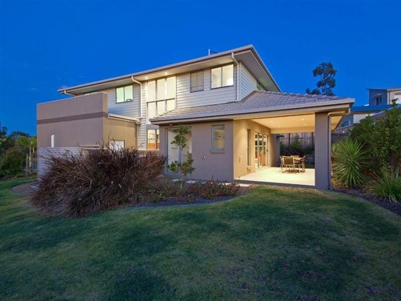 8 Jarrah Place, Springfield Lakes QLD 4300