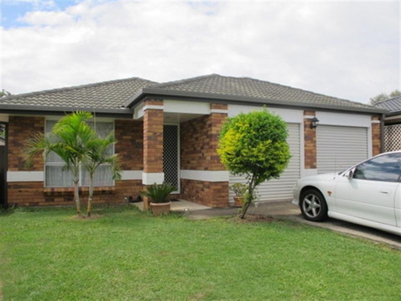 On Ravenswood Lane, Springfield QLD 4300