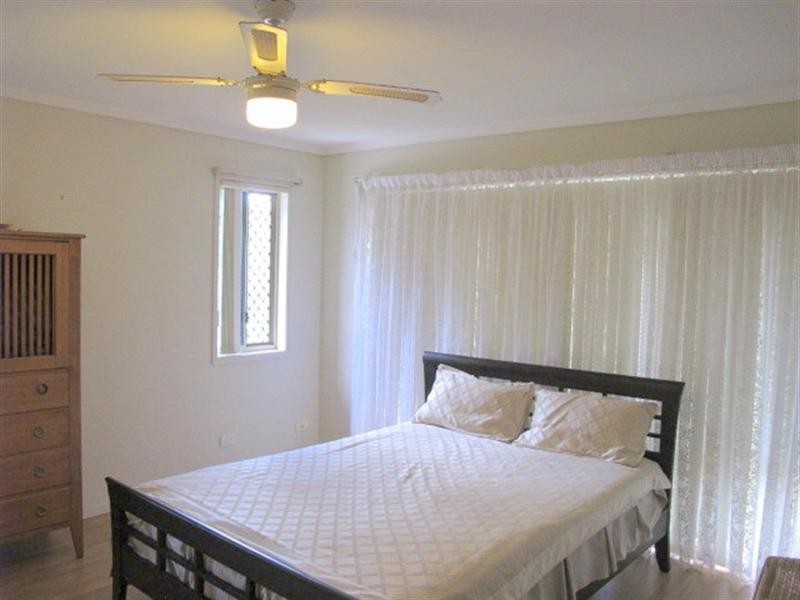 On Belleuve Place, Springfield Lakes QLD 4300