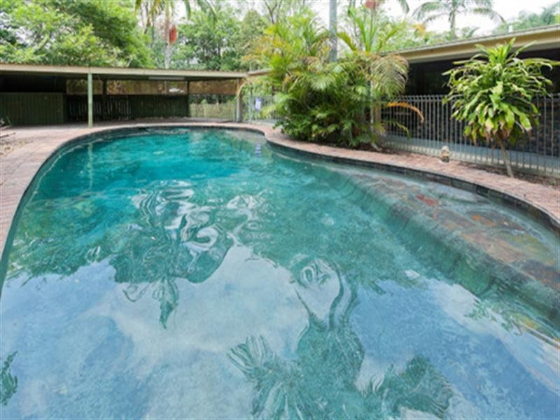 On Stanley Street, Camira QLD 4300
