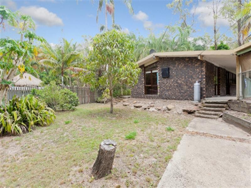 On Stanley Street, Camira QLD 4300