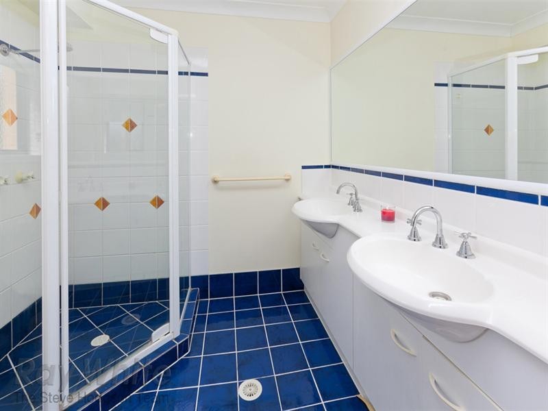 95 Sharpless Road, Springfield QLD 4300