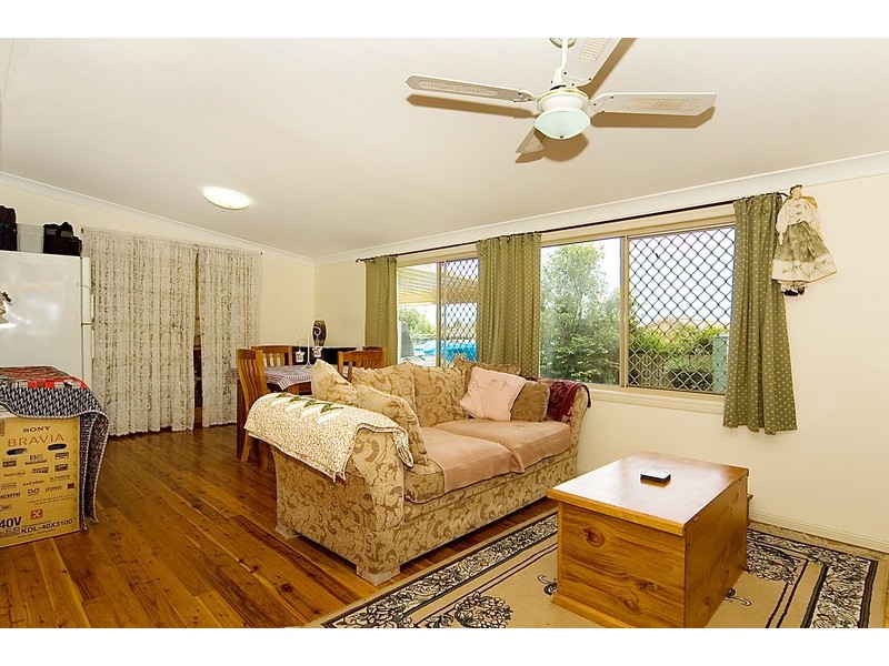 29 Halletts Road, Redbank Plains QLD 4301