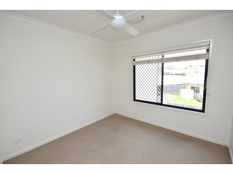 11 Grampian Street, Springfield Lakes QLD 4300