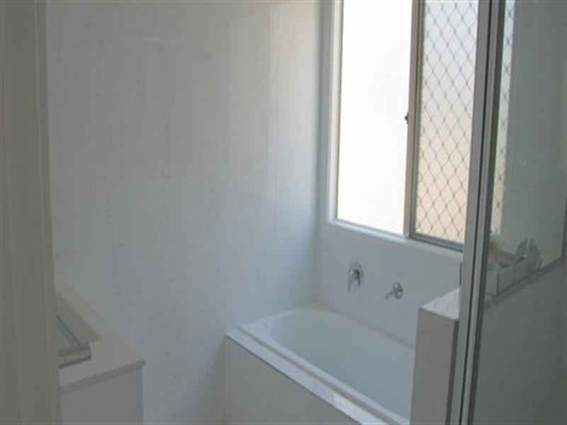 On Yellowstone Way, Springfield Lakes QLD 4300