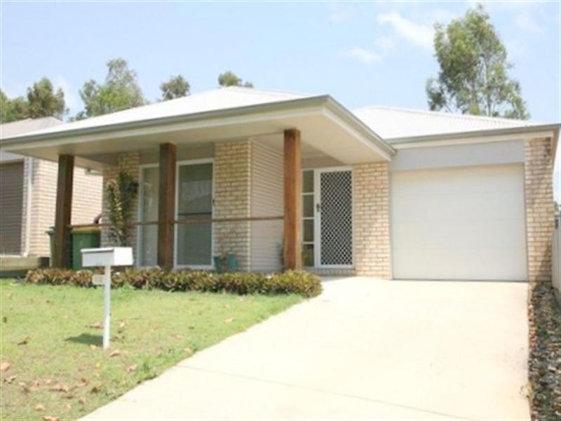 13 Freesia Way, Springfield Lakes QLD 4300