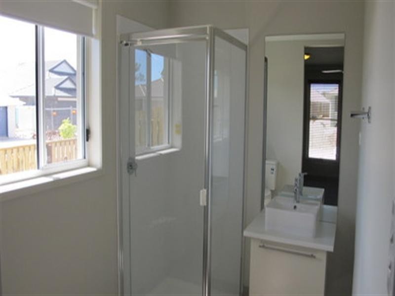 On Valentine Crescent, Augustine Heights QLD 4300