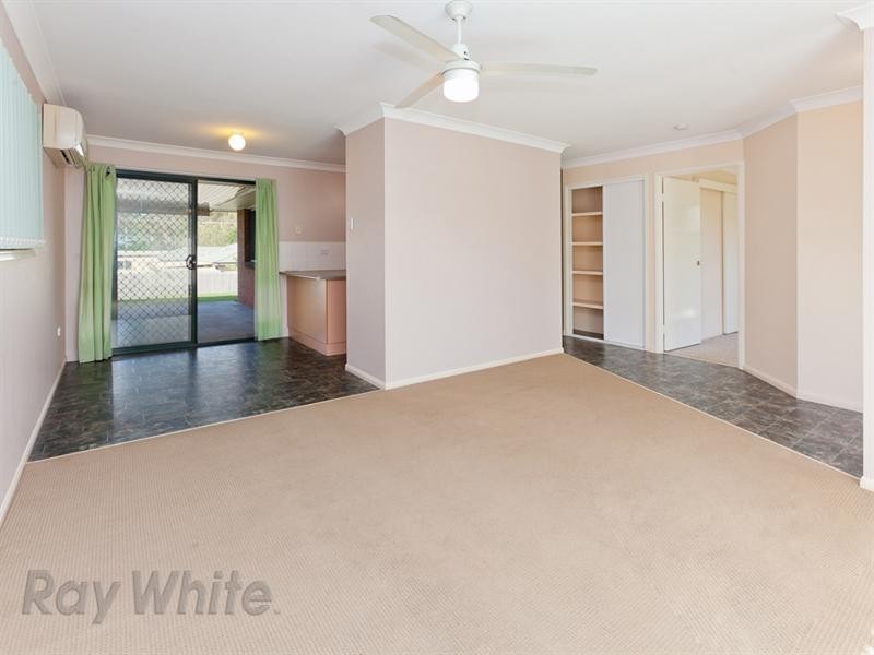 3 Crystal Court, Camira QLD 4300
