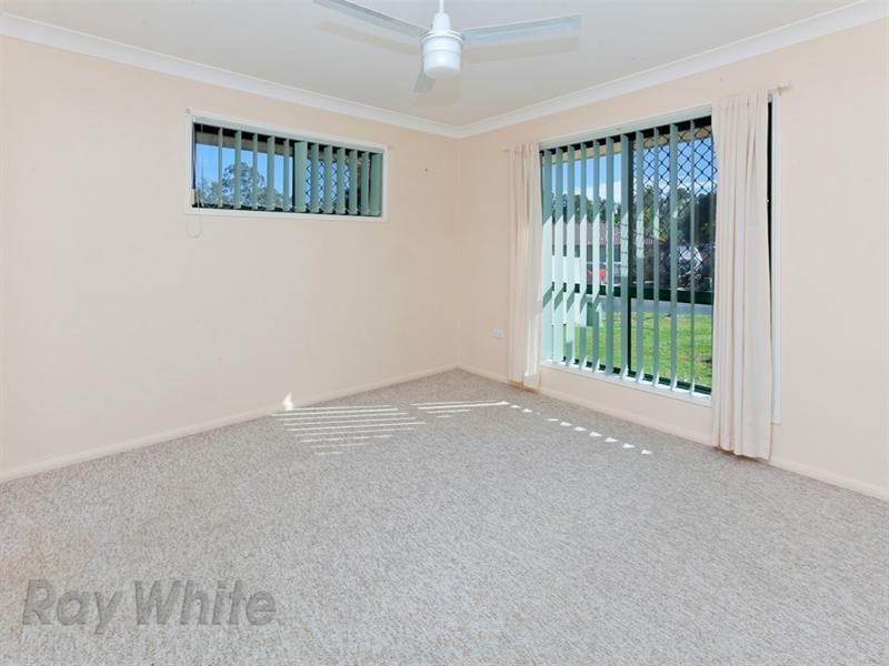 3 Crystal Court, Camira QLD 4300