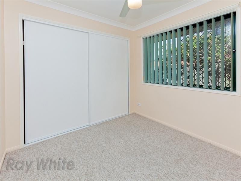 3 Crystal Court, Camira QLD 4300
