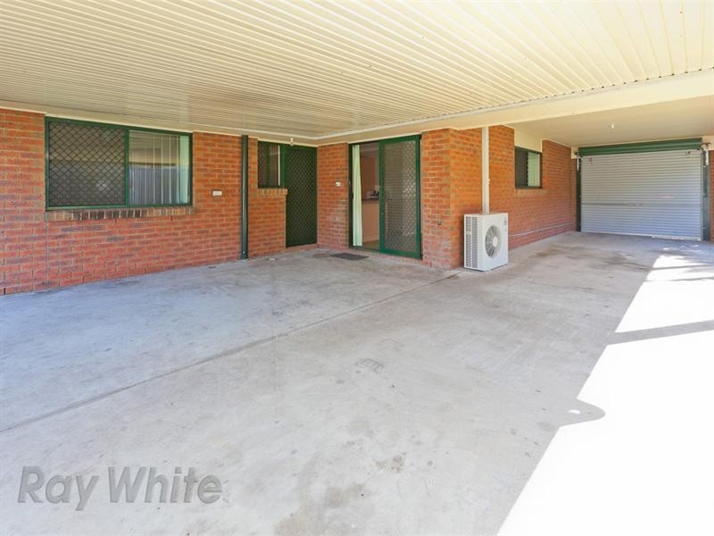 3 Crystal Court, Camira QLD 4300