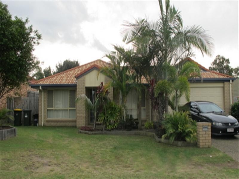 On Starr Street, Forest Lake QLD 4078
