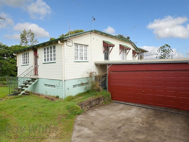 4 Ritz Street, Gailes QLD 4300