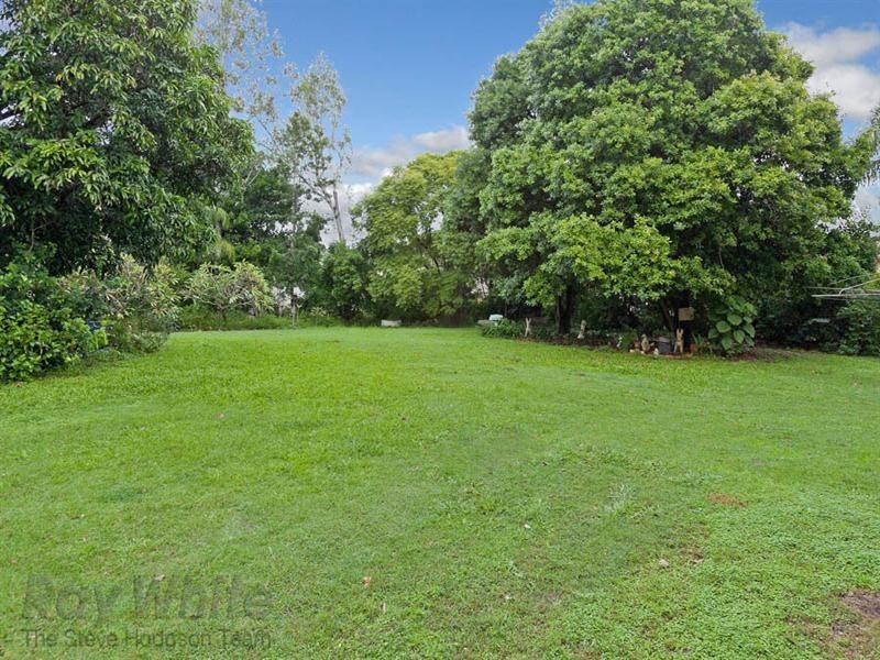 4 Ritz Street, Gailes QLD 4300
