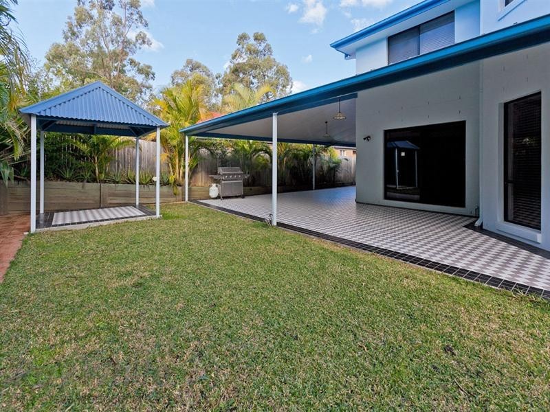 10 Burlington Terrace, Springfield Lakes QLD 4300