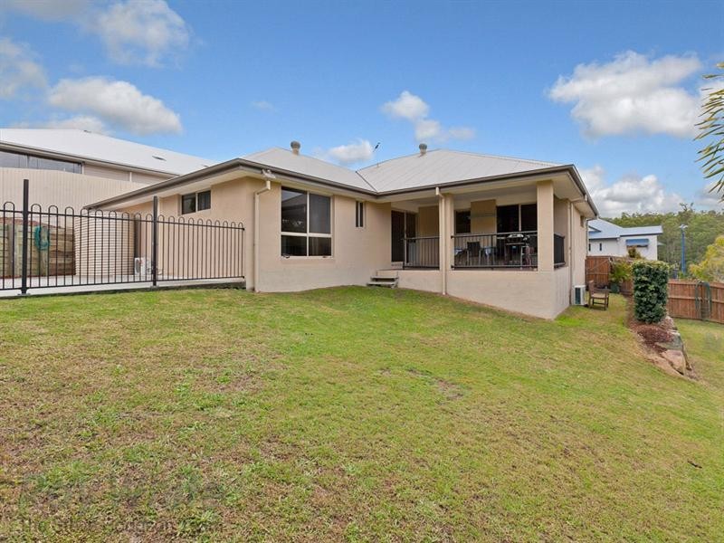 59 Lakes Entrance Drive, Springfield Lakes QLD 4300